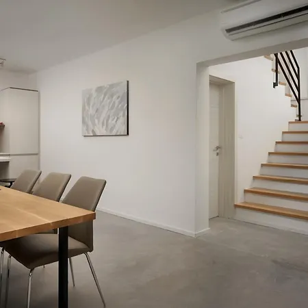 Infinity Pool San Divšići