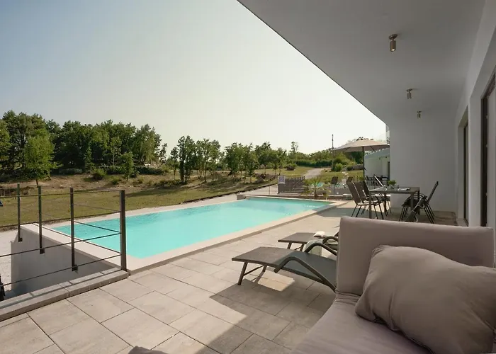 Infinity Pool San * Divšići