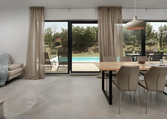 Infinity Pool San Villa *