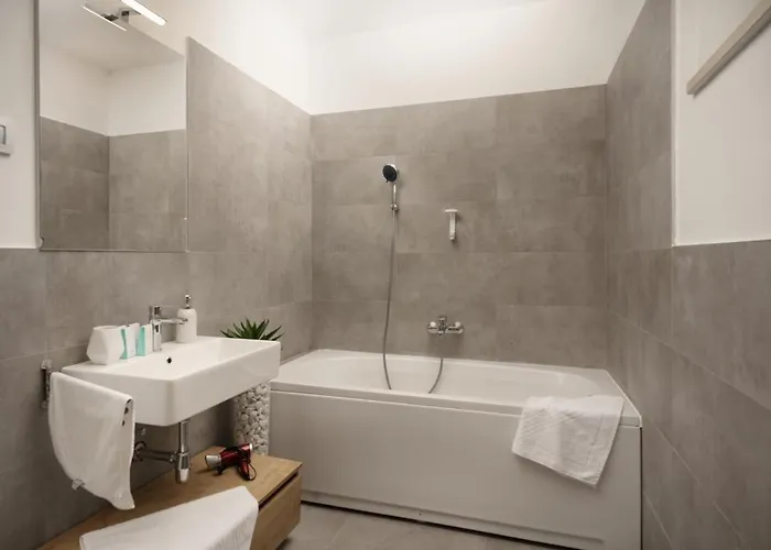 Infinity Pool San * Divšići